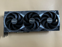 Carte Graphique N-vidia A-PNY RGB 2025 Désassemblée 5090 GPU IC VGA Colorée pour Station de Travail et Décoration de Vitrine