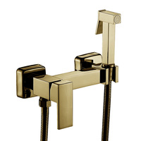 Ensemble de pulvérisation de bidet mural dissimulé en laiton, style moderne et minimaliste, pour hôtel, eau chaude et froide, avec douchette de surpression pour salle de bain