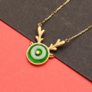 จี้หยกธรรมชาติเฟยชุยรูปสัญลักษณ์แห่งความสงบสุข พร้อมจี้รูปกวางหรูหราทองคำ 24K สำหรับงานเลี้ยงระดับสูง - Product Image 6