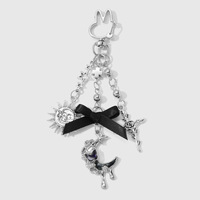 Article Tendance : Pendentif de Sac Rétro Chic avec Perles CCB, Croix, Étoile, Chauve-souris, Lune et Nœud en Argent