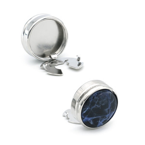 Cubrebotones Redondos de Diseño Clásico con Gema Semipreciosa Azul y Mancuernillas - Product Image 2