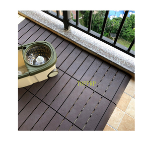 กระเบื้องปูพื้นลายไม้พลาสติกสำหรับห้องน้ำแบบประกบกันได้ - Product Image 1