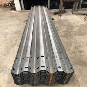 Galvanized W Beam <strong>Guardrail</strong> Crash <strong>Barrier</strong> - Product Image 4