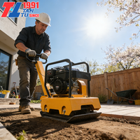 Compacteur à plaques réversible à essence, prix réduit par 500 kilogrammes