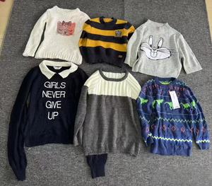 La 2024 nuovissima collezione di negozi del fornitore ha mescolato cardigan usati e maglioni Pullover per bambini top di abbigliamento Free Size - Product Image 4