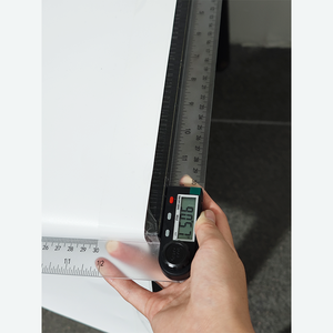 Niveau numérique 360° avec affichage <span class=keywords><strong>LED</strong></span> en CM/pouces, rapporteur en plastique 200mm 300mm, instruments de mesure de niveau, 3V CR2032 - Product Image 3