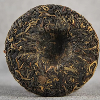 Gâteau de thé rouge sucré de petite taille séché au soleil, issu d'un arbre ancien de haute montagne du Yunnan