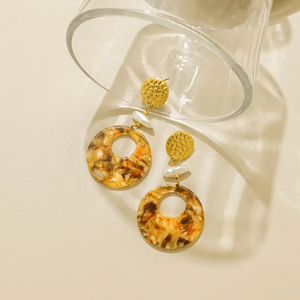 Pendientes Modernos de Acero Inoxidable 304 con Baño de Oro de 18K, Diseño Geométrico Irregular en Forma de Corazón, para Uso Diario - Product Image 5