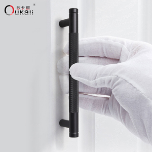 Oukali nhôm kéo xử lý cho nhà bếp cửa ngăn kéo tủ Vàng t Bar <span class=keywords><strong>128mm</strong></span> kéo đen Tủ knurling kéo tùy chỉnh - Product Image 4