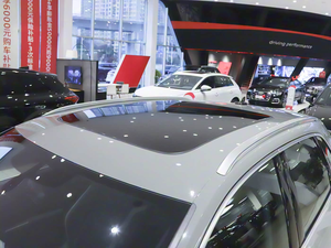 2026款奥迪Q3 1.5T涡轮增压SUV - 非洲/中东防尘耐热经济型汽油车 - Product Image 5