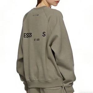 Sudadera Fear of Man personalizable con LOGO estampado, de algodón y felpa, oversize, corte holgado, hombros caídos, estilo crewneck. - Product Image 2