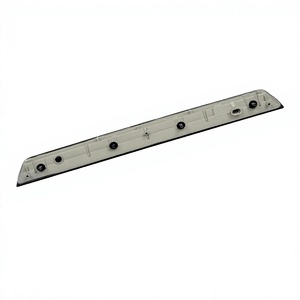Feu stop monté haut pour GMC, référence 923117, en matériau PC, pièce de rechange pour systèmes d'éclairage de camion - Product Image 2