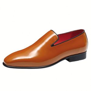Chaussures en cuir pour hommes, design luxueux personnalisé à bout pointu, pour occasions formelles et décontractées - Product Image 2