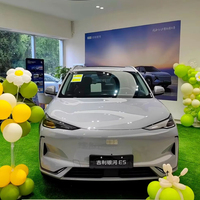 Geely EX5 Galaxy E5 2026 – Véhicule Électrique Neuf, SUV Compact 5 Portes 5 Places, Autonomie 440 KM, SUV Starship