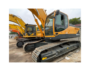 Hyundai 305LC-9 Maquinaria de construcción usada de 30 toneladas Excavadora en stock de Corea del Sur - Product Image 1