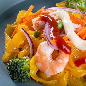Fideos Konnyaku Wok a base <span class=keywords><strong>de</strong></span> plantas orgánicas precocinadas Fuente <span class=keywords><strong>de</strong></span> fibra Non GMO Zero Sugar Low Carb Tagliatelle - Product Image 4