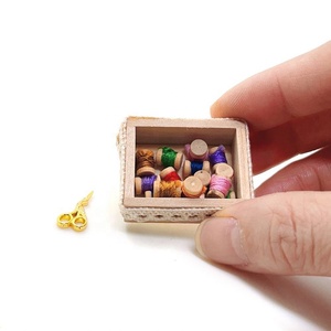 Accessoires pour maison <span class=keywords><strong>de</strong></span> poupée à l'échelle 1:12, boîte à rubans miniature, <span class=keywords><strong>kit</strong></span> <span class=keywords><strong>de</strong></span> couture, bobines <span class=keywords><strong>de</strong></span> fil - Product Image 3