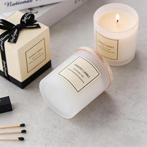เทียนหอม SRANTO CANDLE ทำจากขี้ผึ้งถั่วเหลือง ขนาด 8 ออนซ์ ในขวดแก้วดีไซน์มินิมอล กลิ่นหอมจากดอกไม้และพืช ใช้สำหรับตกแต่งบ้าน - Product Image 1