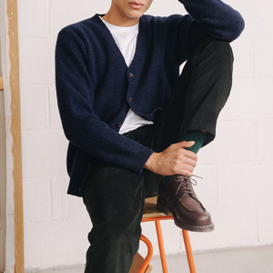 <span class=keywords><strong>Cardigan</strong></span> Lavorato a Maglia per <span class=keywords><strong>Uomo</strong></span>, <span class=keywords><strong>Blu</strong></span> Navy di Lusso, 7 Gauge, Spazzolato, Extra Fine, Motivo Tinta Unita, Prodotto in Guangdong - Product Image 3