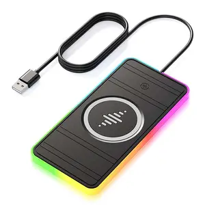 Tragbare kabellose Autoladegerät-Pad-Station 15 W RGB buntes DIY für Automobile für Airpods Autozubehör 2024 aktuelles Produkt