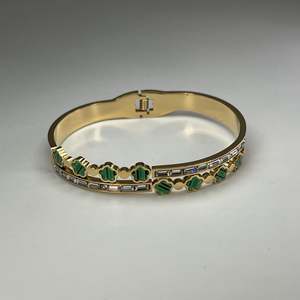Bracelet en cristal plaqué or PVD, acier inoxydable 316L, incrustation verte, bijoux tendance, accessoire pour femme - Product Image 1