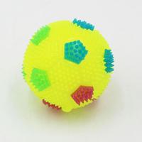 2025 jouet pour animaux de compagnie d'entraînement en caoutchouc souple, balle de jouet pour chien à mâcher sonore avec lumière LED