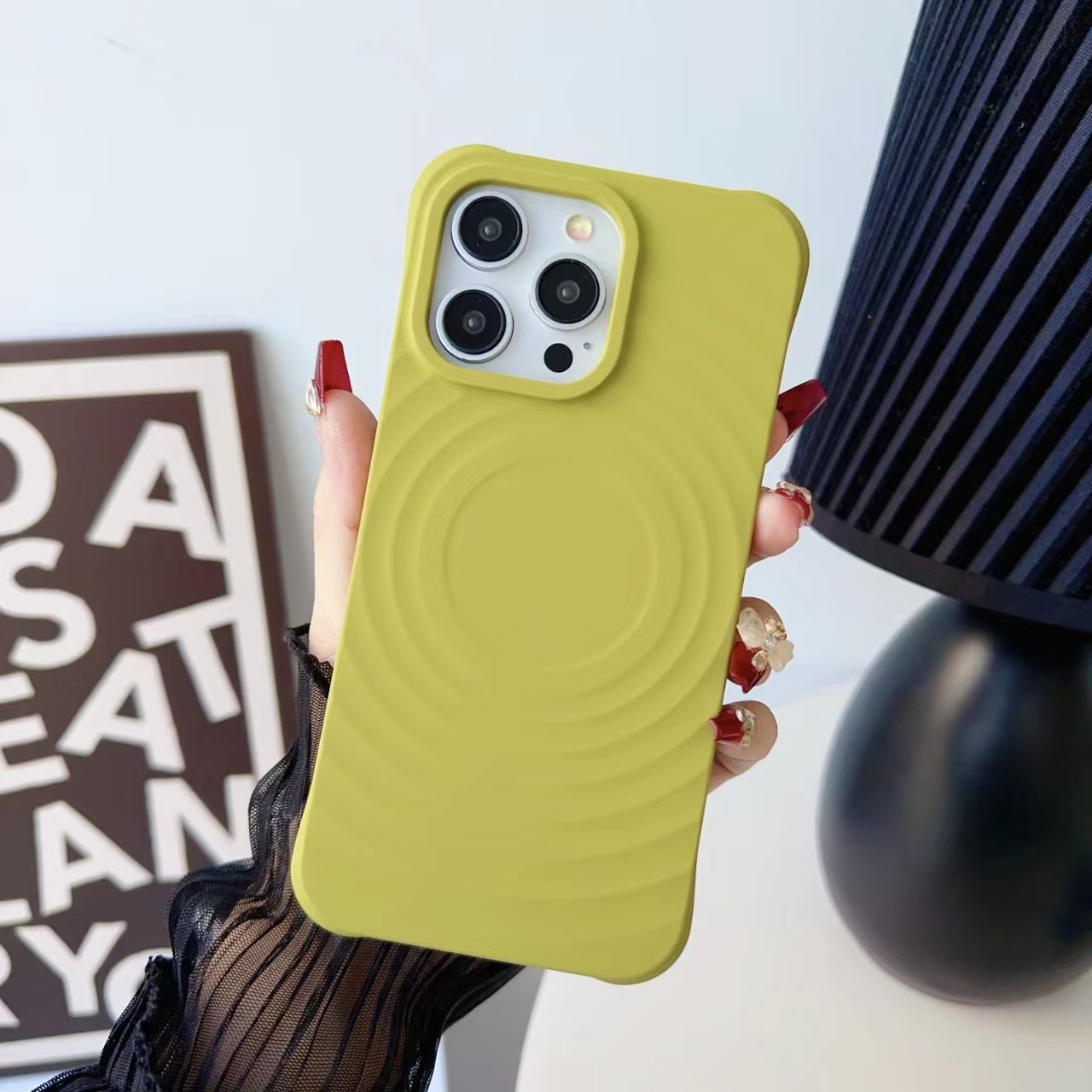 Jaune