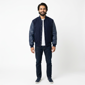 Blouson universitaire d'hiver pour jeunes en mélange de laine avec poignets côtelés et design rayé emblématique pour activités scolaires, fourrure de mouton tendance - Product Image 1