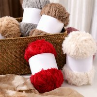 Fil de fourrure synthétique teint coloré fantaisie pour tricoter pulls et écharpes – Vente en gros directement du fabricant