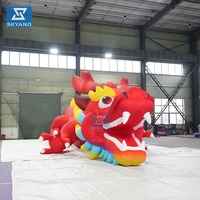 Modèle de dragon rouge gonflable géant personnalisé pour la célébration des fêtes en plein air ou la décoration publicitaire de sites touristiques