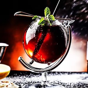 Cocktail Glass Bar Celebrity Personality Western Restaurant <b>Cold</b> Drink <b>Cups</b> With Lids and Straws - Product Image 2