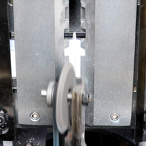 Machine de pliage automatique de lettres en aluminium et plastique à canaux 3D haute performance 2200W, système de pliage robuste, <span class=keywords><strong>AutoDrive</strong></span> CE - Product Image 4