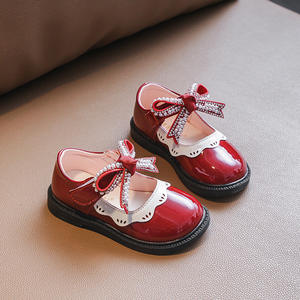 أحذية مسطحة من الجلد الصناعي للفتيات الصغيرات لفصلي الربيع والخريف، أحذية أميرات أنيقة ذات نعل ناعم للأطفال، أحذية مدرسية وحفلات غير زلقة للأطفال - Product Image 6