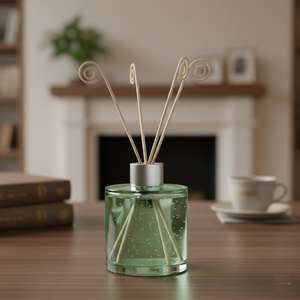 Sets de Difusores de Varillas sin Fuego, Sets de Difusores de Varillas 100 para Personalizar, Set de Difusores de Varillas Bellevue de 3 Botellas de Perfume, Regalo para el Hogar - Product Image 5