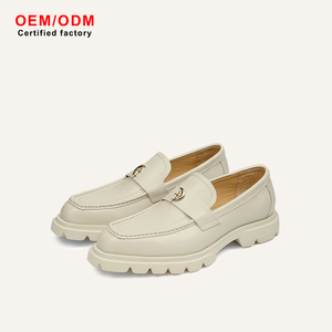 Zapatos de Cuero Casuales de Negocios para Hombre, Estilo Old Money, Personalizados OEM, Acabado en Piel de Vacuno de Primera Calidad, Estilo Británico, Versátiles, Mocasines Sin Cordones - Product Image 2