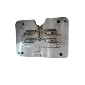 Fabricants de moules d'injection plastique en gros ODM/OEM, moulage par injection plastique avec insert métallique pour boîtier de détecteur de gaz portable - Product Image 4