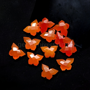 Pierre précieuse naturelle en cornaline sculptée en forme de papillon, 14 mm, cristal briolette sculpté à la main, pierre en vrac, prix de gros, fabrication de bijoux en gros - Product Image 2