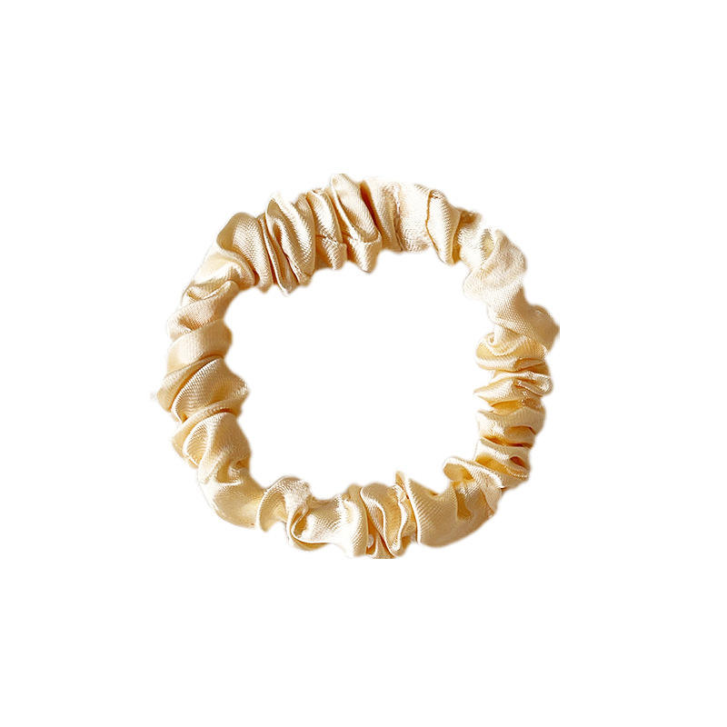 Small size creamy-white