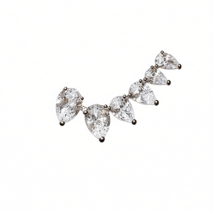 Orecchini a polsino alla moda con diamante bianco taglio a pera, cristalli e strass con montatura a griffe, gioielli da festa alla moda da donna - Product Image 1