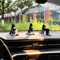 Figurine fantôme blanche à fixer sur voiture, décoration de bureau, décoration de boîtier d'ordinateur, décoration de console centrale, décoration arrière de voiture