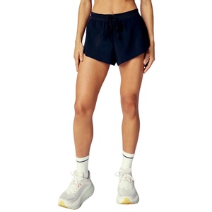 Shorts de sport professionnels personnalisés, durables, imperméables, à séchage rapide, respirants, avec taille élastique, pour l'été - Product Image 3