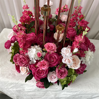 Porte-bougie moderne en soie rose bonbon IFG pour mariage et fête, 60 cm de largeur x 30 cm de hauteur