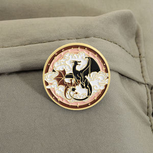 Эмалевые значки «Книга фантазий: Черный дракон», таинственный магический дракон, книжная брошь, нагрудный значок, ювелирное украшение, подарок, оптом - Product Image 3