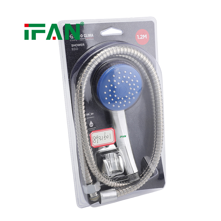 Ensemble de douche couleur argent 8931601