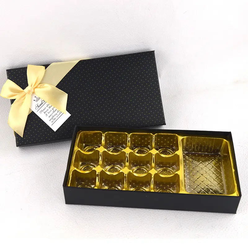 hot foil non-food grade Valentine's day 18 grid Chocolate Gift Paper Box Fashion Wedding Candy box with insert and ribbon bow