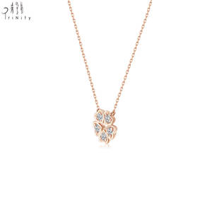 Collar con Colgante de Diamantes Naturales y Oro Sólido de 18K, Diseño de Corazón de Cinco Hojas, Joyería Fina para Mujer, Venta al Por Mayor - Product Image 4