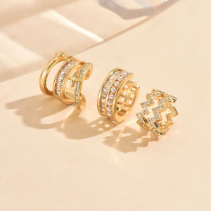 ชุดต่างหูแบบหนีบทองแดงระดับมินิมอลระดับไฮเอนด์ยอดนิยมเรียบง่ายทันสมัยแฟชั่นใหม่ของขวัญผู้หญิงหลายสไตล์รูปทรงเรขาคณิต - Product Image 2