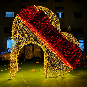Lumière LED personnalisée en forme de cœur pour la décoration extérieure de la Saint-Valentin - Product Image 1