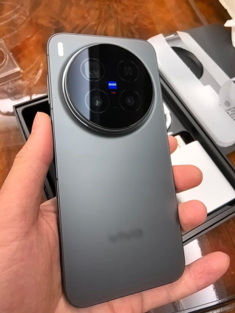 Original Vivo X300 Pro 5G Smartphone Dimensity 9500 6.78 Inch LTPO AMOLED 50MP ZEISS Camera 6510mAh Fast Charging Mobile Phone