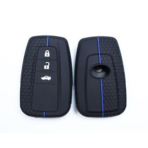 Étui de protection en silicone léger et texturé résistant aux rayures pour porte-clés <span class=keywords><strong>Toyota</strong></span> <span class=keywords><strong>CHR</strong></span> Camry Prius - Product Image 2